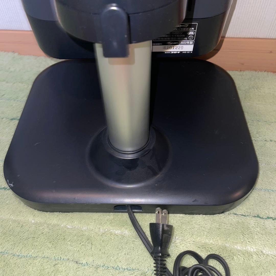 美品　2022年製 CORONA コアヒート 遠赤外線ヒーター 暖房器具