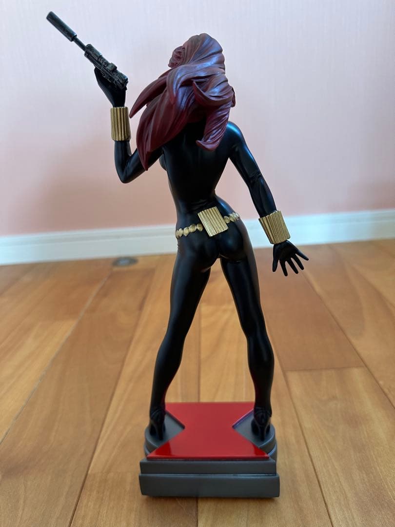【希少・限定】　MARVEL　マーベル　ボウエン　ブラック・ウィドウ　スタチュー