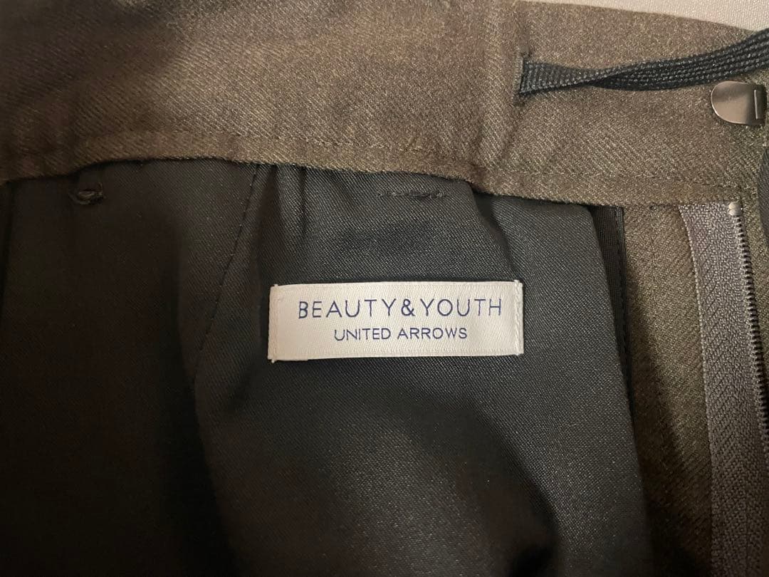 ビューティーユースセットアップ/ジャケット＆イージースラックスオリーブ / S