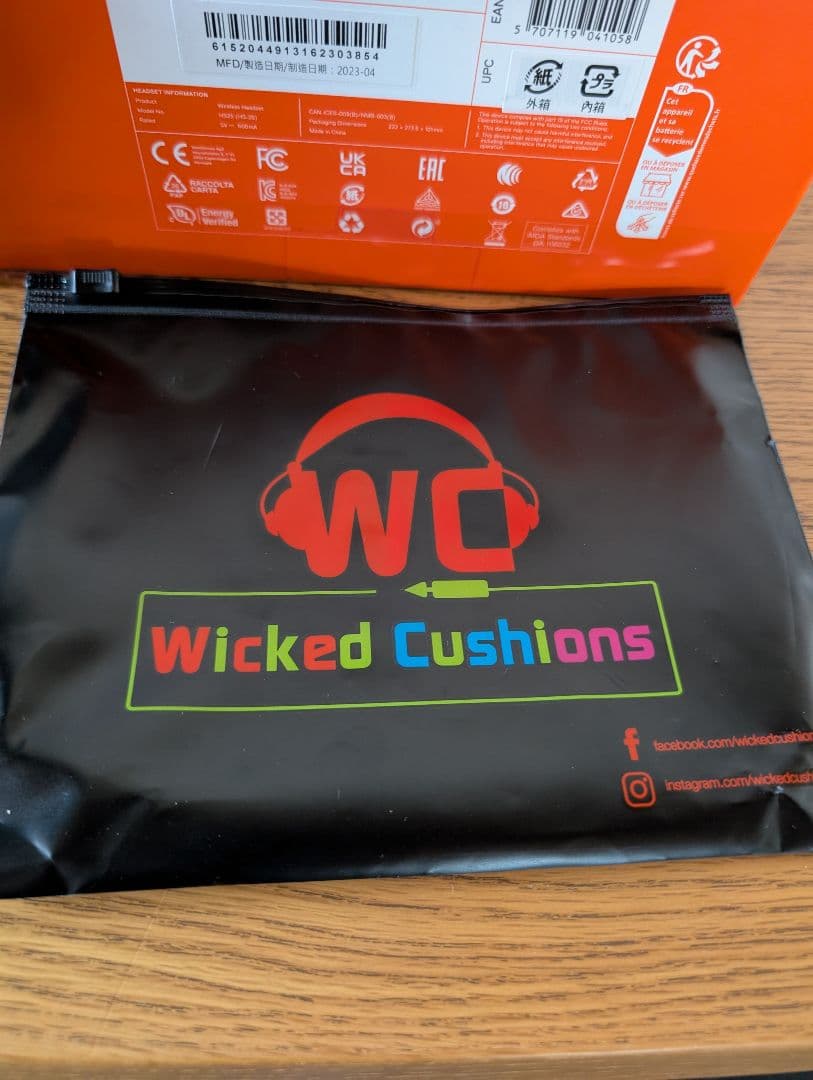 ヘッドホン steelseriese arctis nova pro wireless