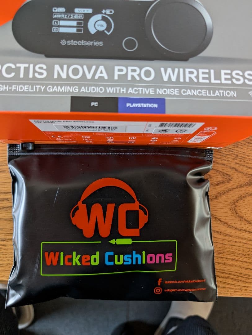 ヘッドホン steelseriese arctis nova pro wireless