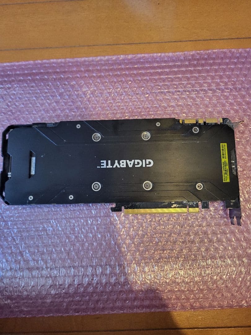 GTX1070 GIGABYTE 3ファン