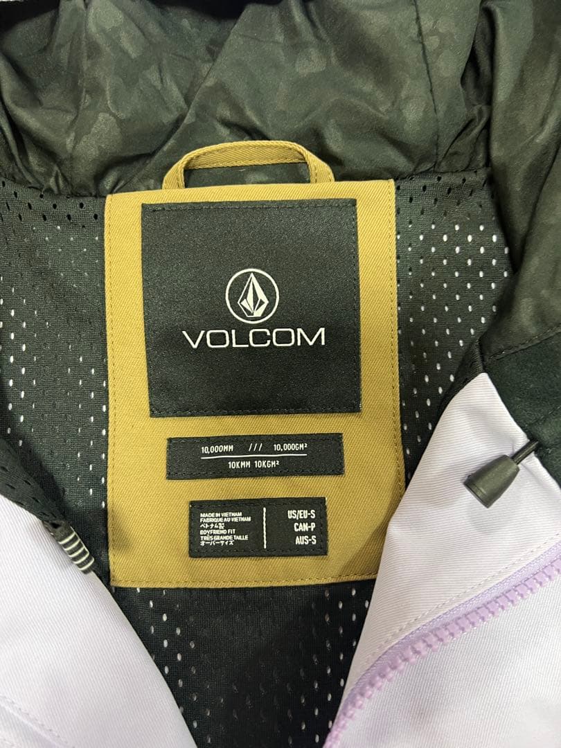 VOLCOM スノボ服　Sサイズ