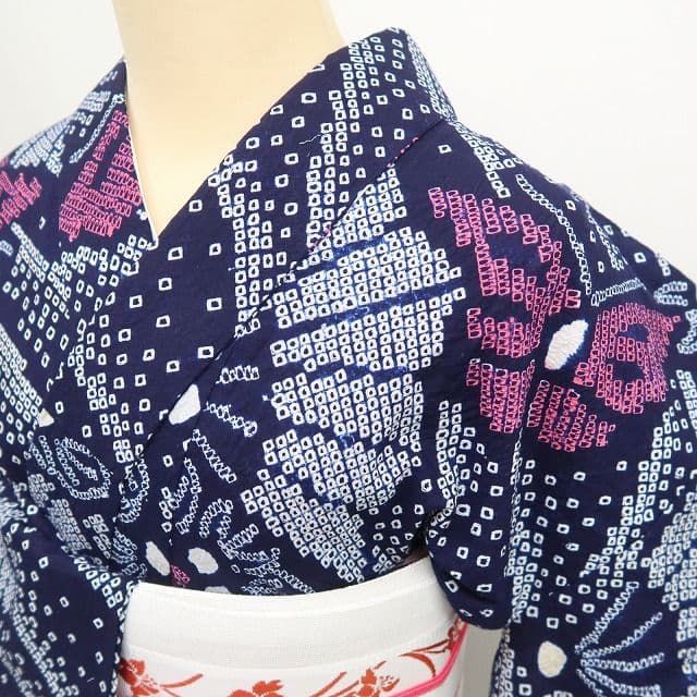 ゆき✾m1788＊美品 有松鳴海絞り 夏着物 綿 蝶 トール 高級浴衣