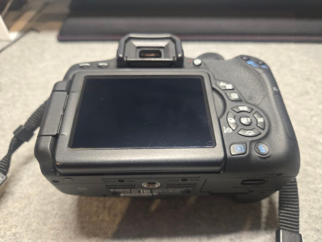 あお CanonEOSkissX8i ダブルズームキット+24mm単焦点