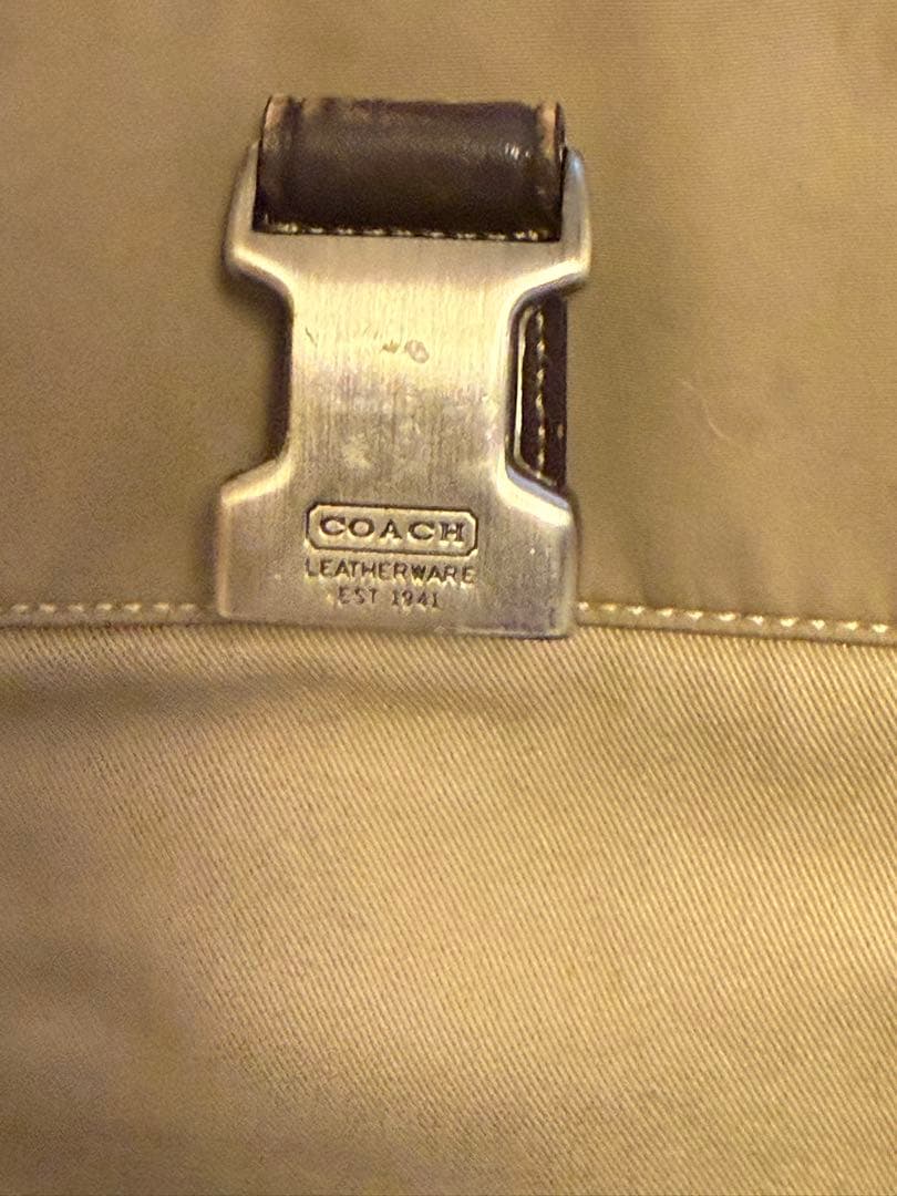 ナイロン製 ベージュ ショルダーバッグ