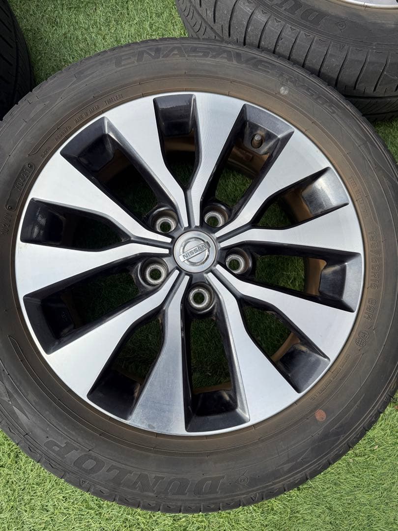 ゆ*う様 16インチ 195/60R16ノーマルタイヤホイールセット　日産純正