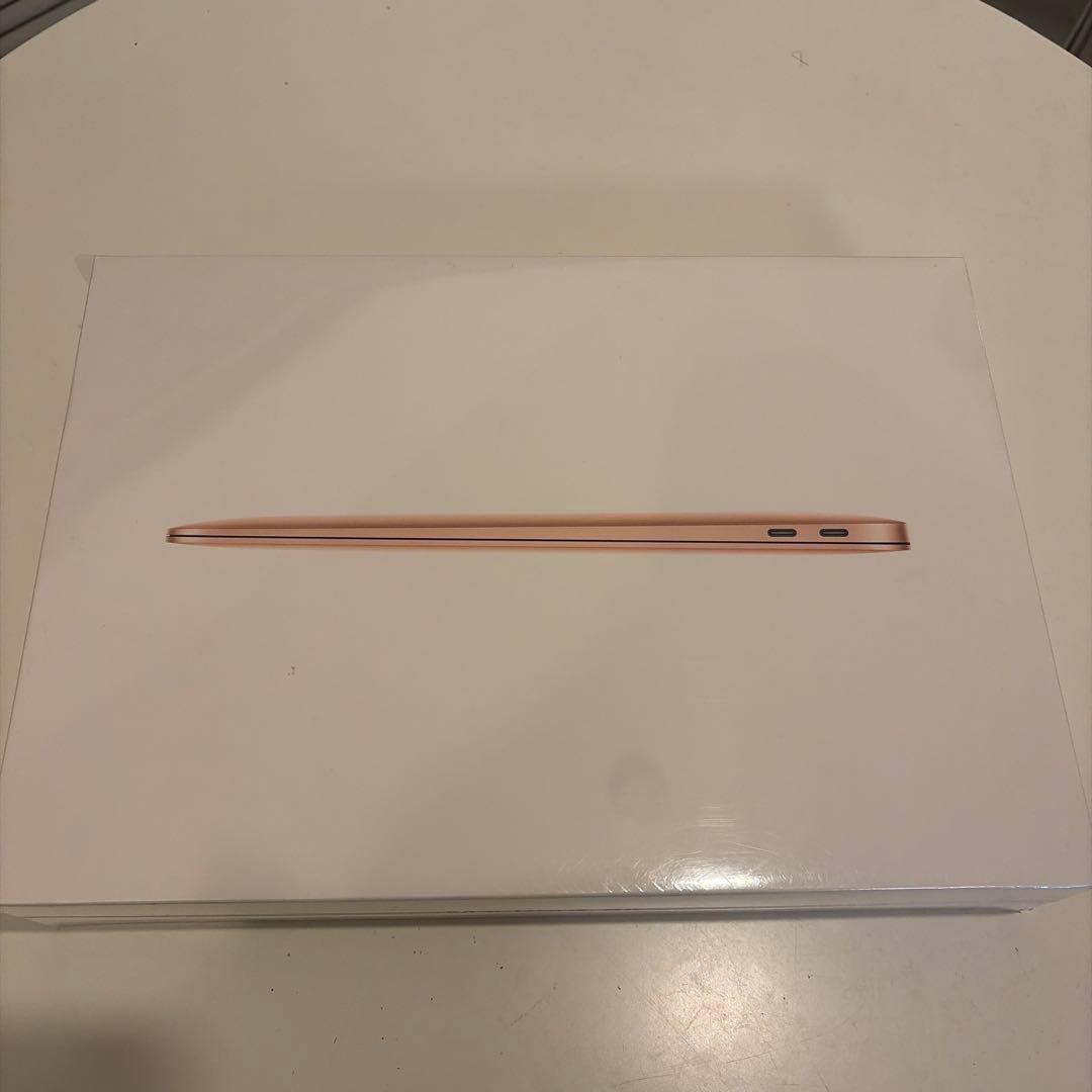 未開封 MacBook Air ゴールド　13インチ