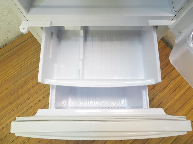 シャープ 2ドア冷蔵庫 137L 2018年製 一人暮らしに最適 IL06