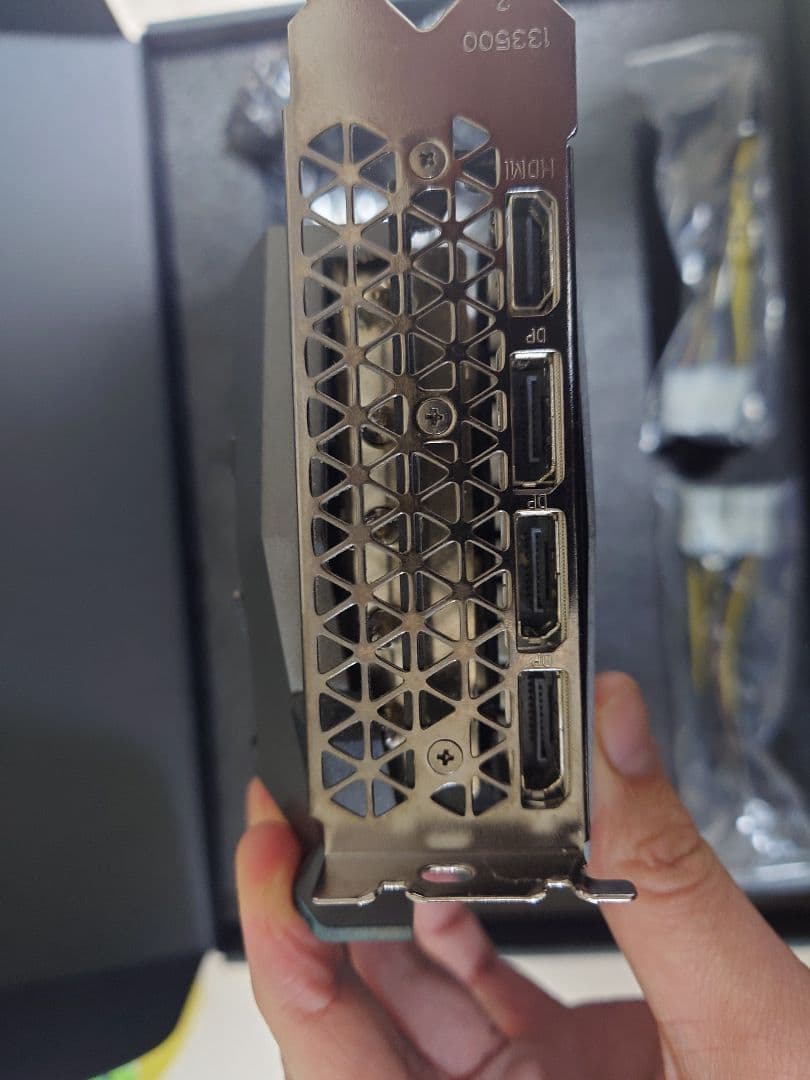 グラフィックボード・グラボ・ビデオカード ZOTAC GeForce RTX 3080 AMP Holo 10GB