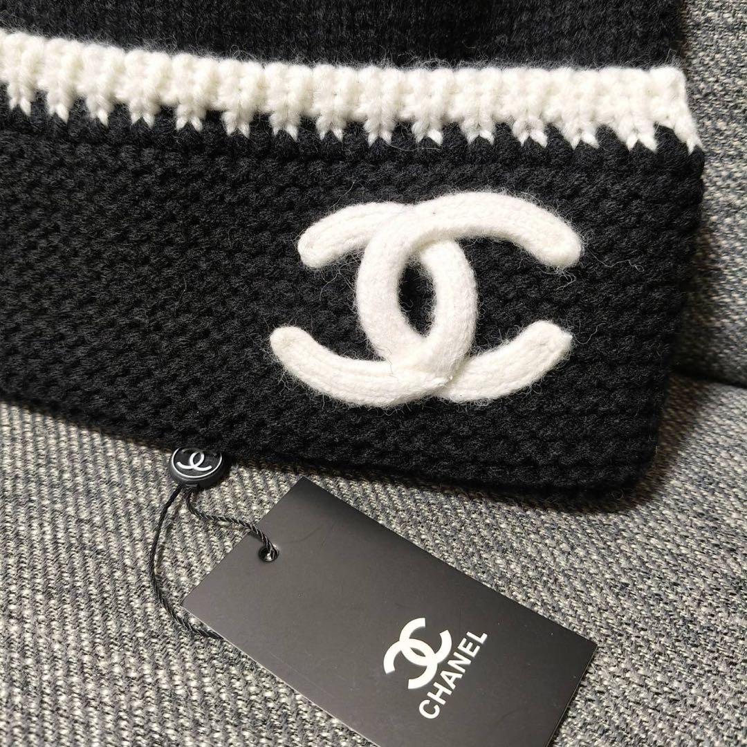 CHANELニット帽　黒/白　ロゴ入り　ノベルティ