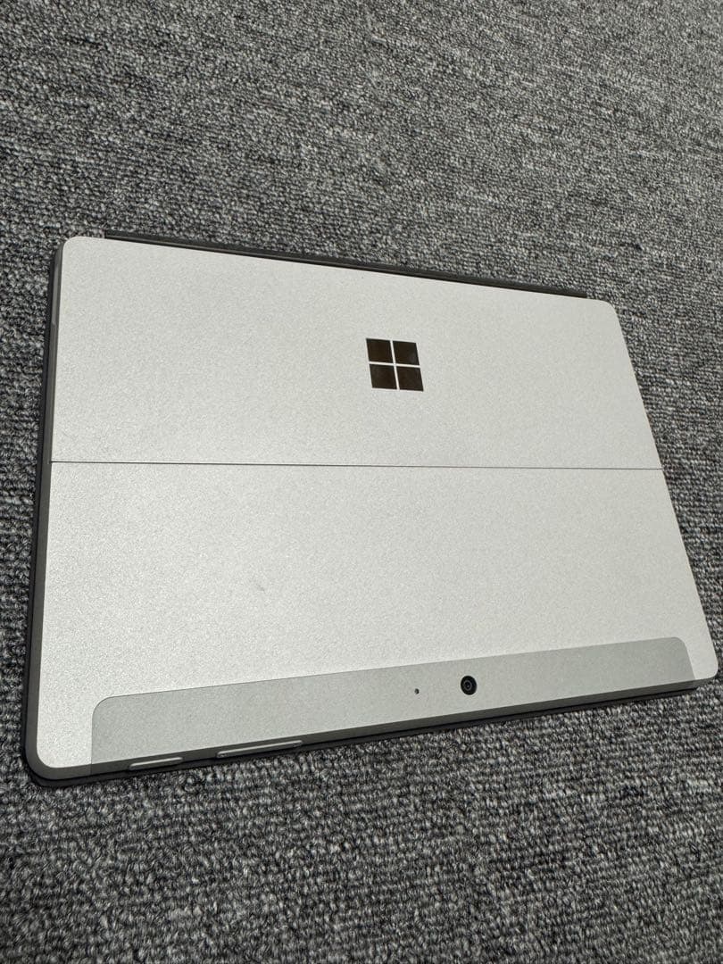 Microsoft Surface Go タイプカバー有 ほぼ未使用