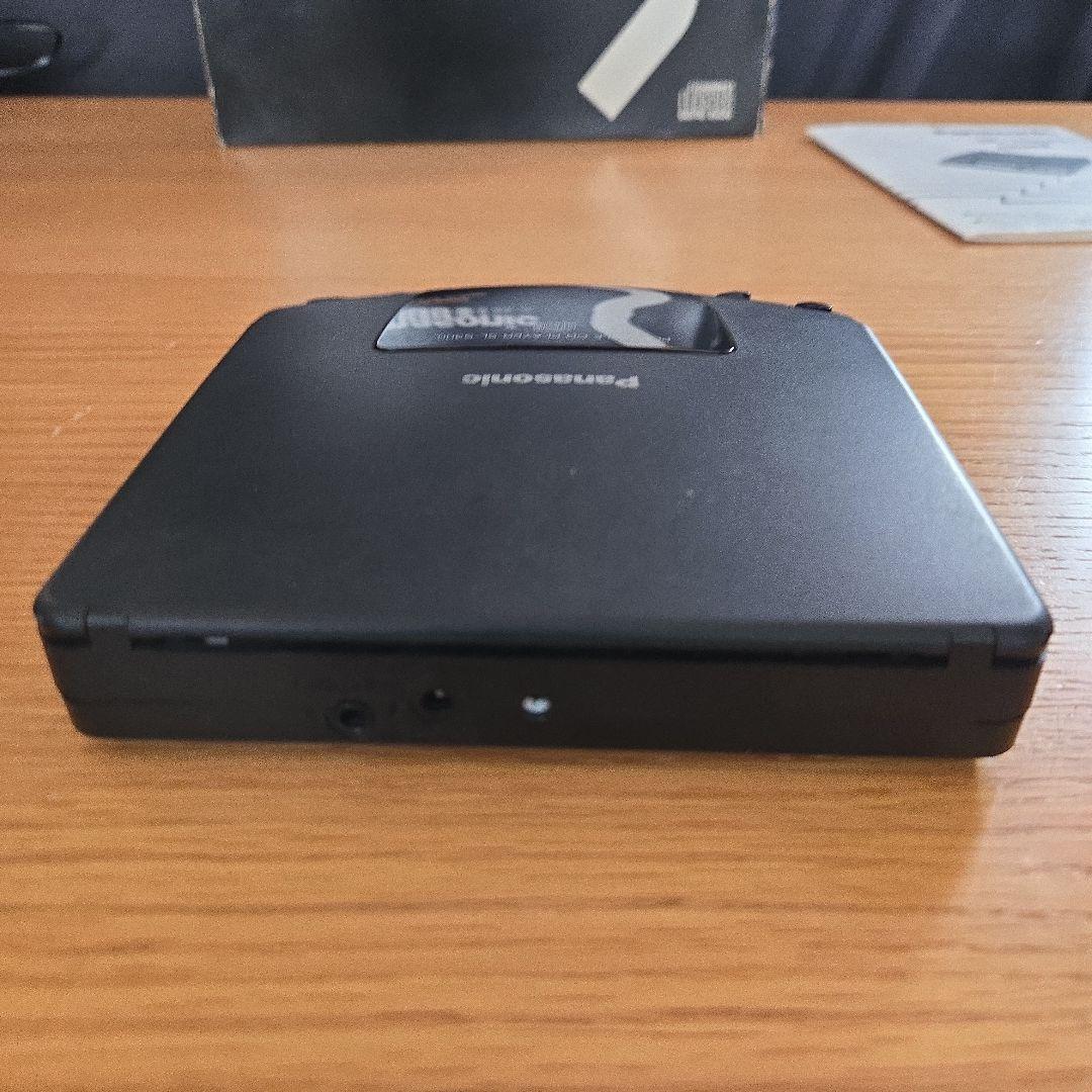 稼働品　パナソニック SL-S300 ポータブルCDプレイヤー