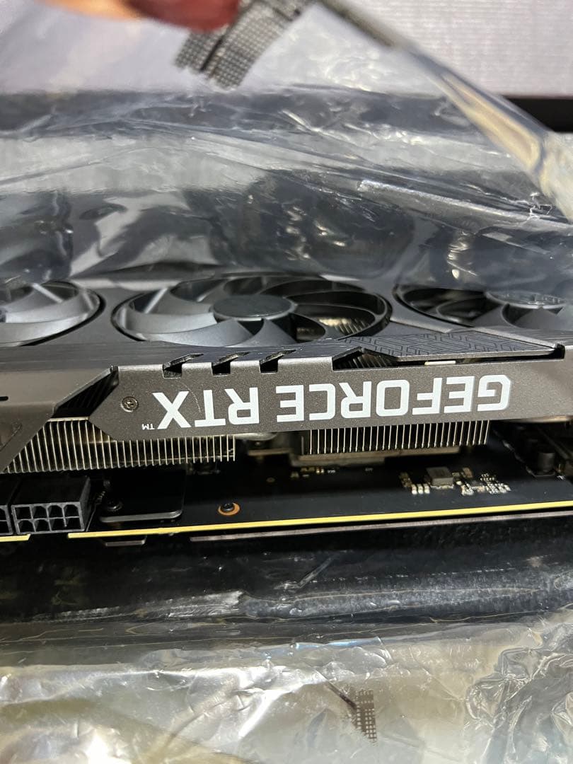 グラフィックボード・グラボ・ビデオカード ASUS GeForceRTX3070TUF-RTX3070-08GGAMING