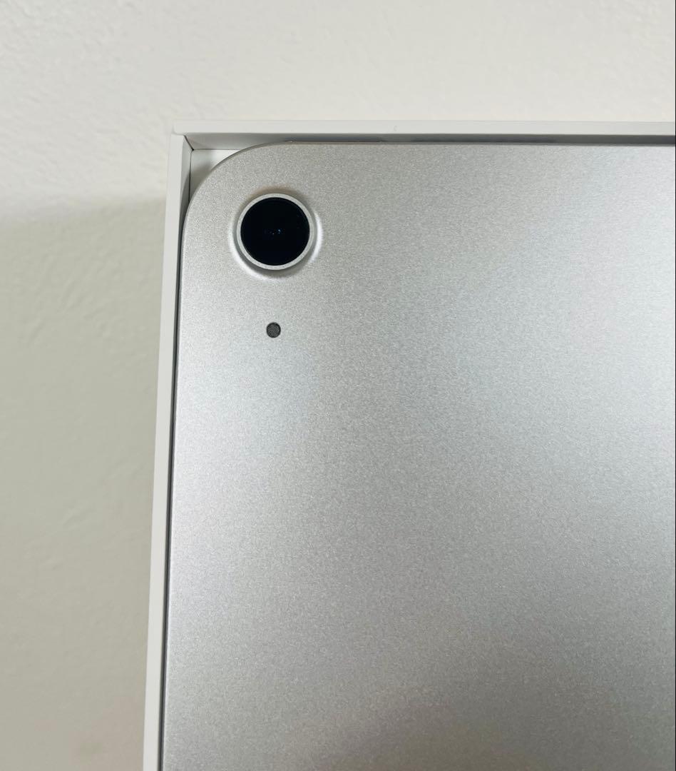 iPad 第11世代 (A16) 128GB シルバー本体＋ケースセット