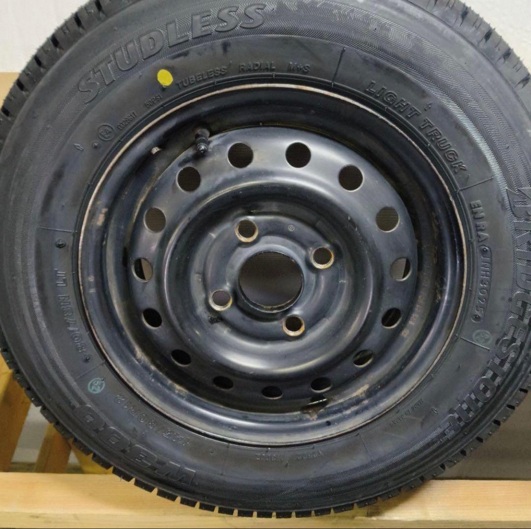 スタッドレス　12インチ　ホイール付き145/80r12 BRIDGESTONE