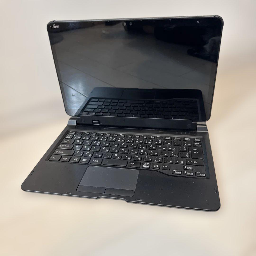 【良品】第10世代 i3 富士通 ARROWS Tab Q7310 Win11