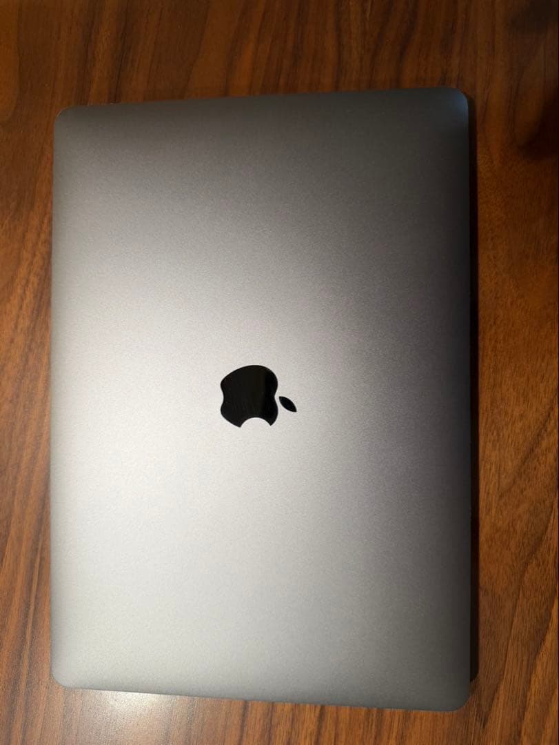 スペースグレー MacBook Air 本体