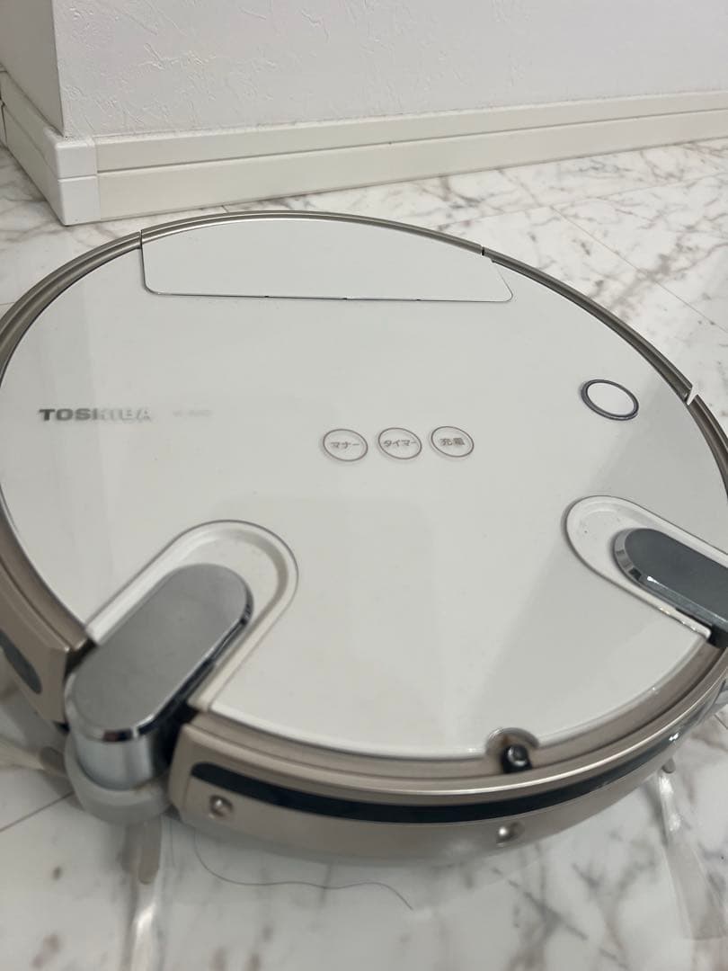 TOSHIBA トルネオロボ　ロボット掃除機 本体 ホワイトVC-RVS2