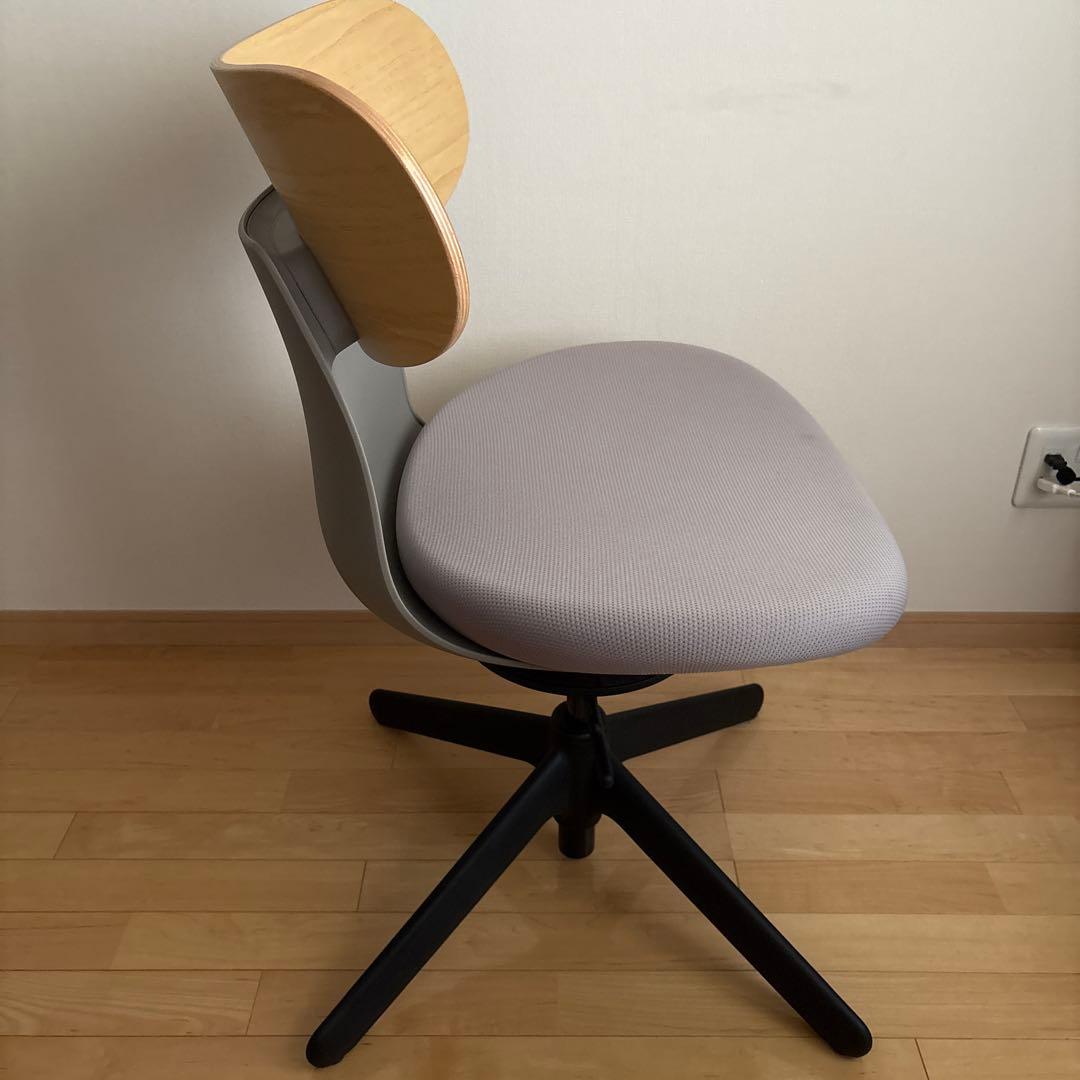 コクヨ ingLIFE イングライフ 4本脚／ミディアムグレー