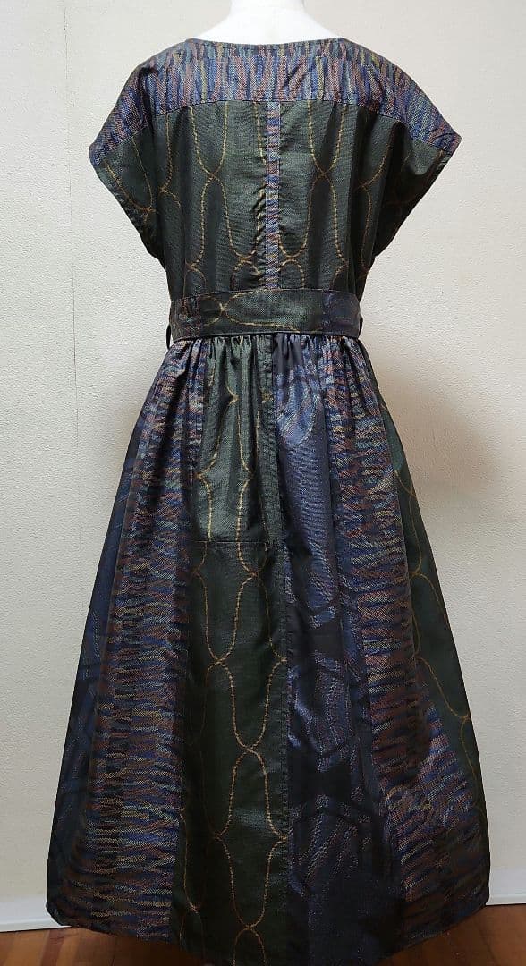 正絹3種類の7マルキ大島紬リメイクフレンチスリ－ブパッチワークジャンパースカート