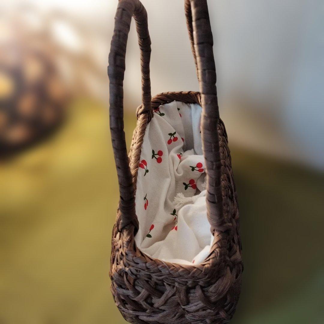 山葡萄やたら編み籠バック（巾着付き） 約横20高さ12幅8