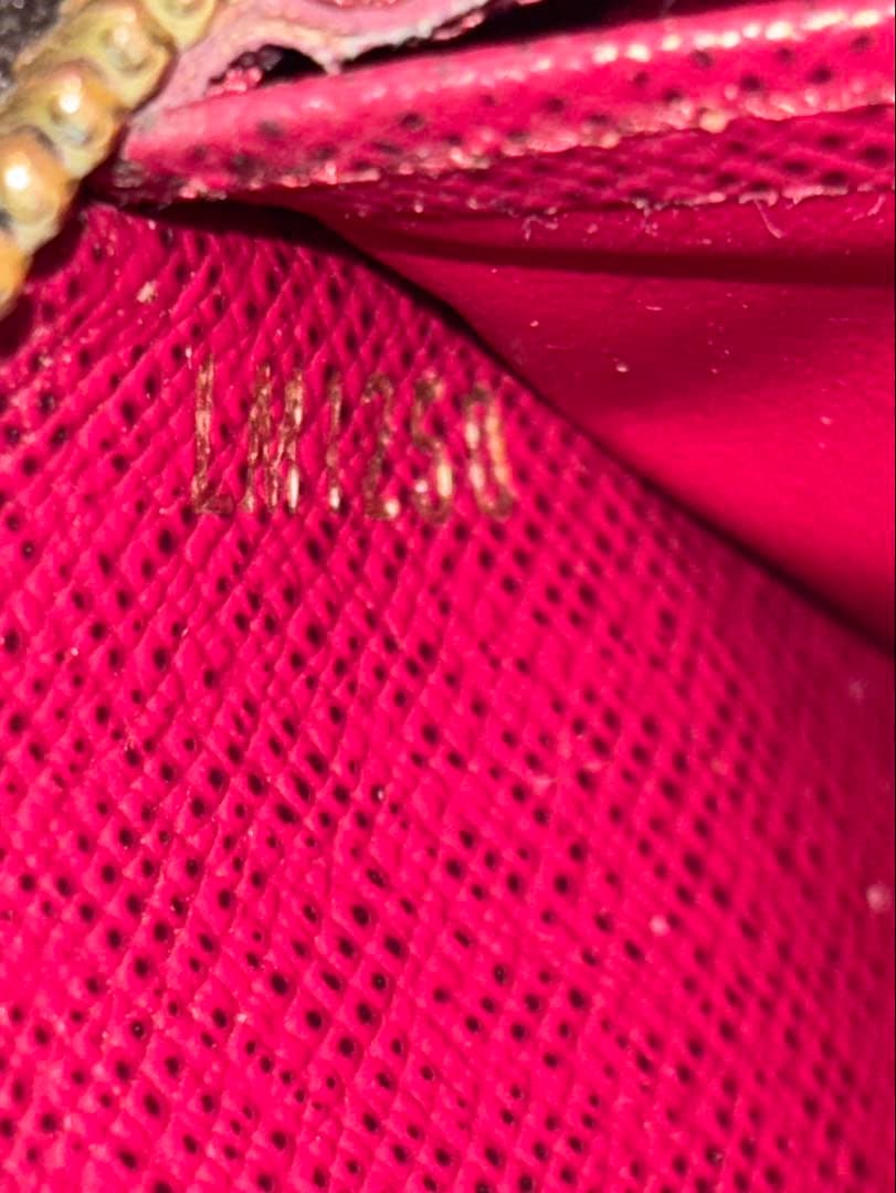 ルイヴィトン ジッピーウォレット モノグラム 長財布