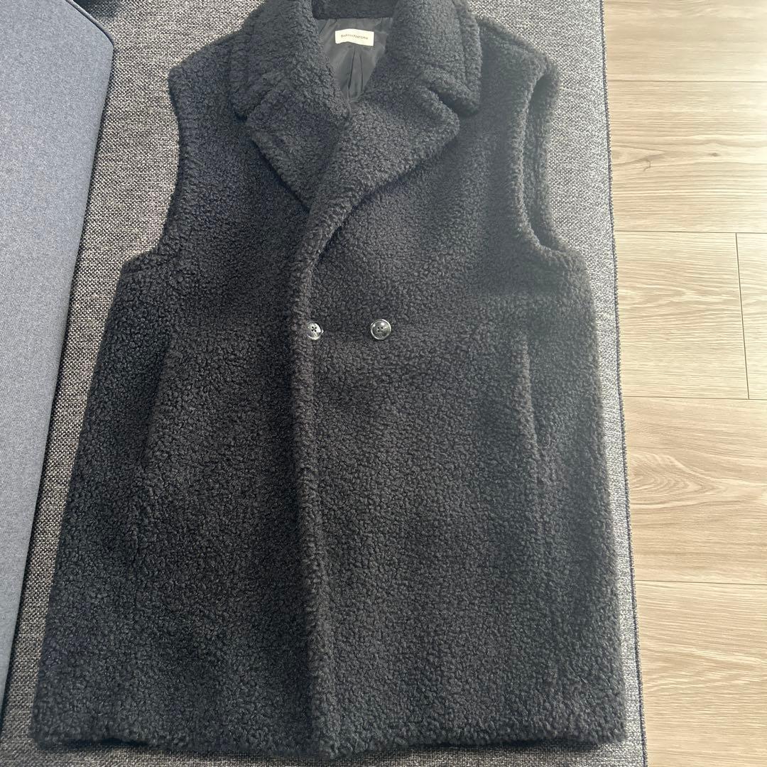 美品 BARNYARDSTORM プードル ファー ベスト ロングジレ ボア　黒