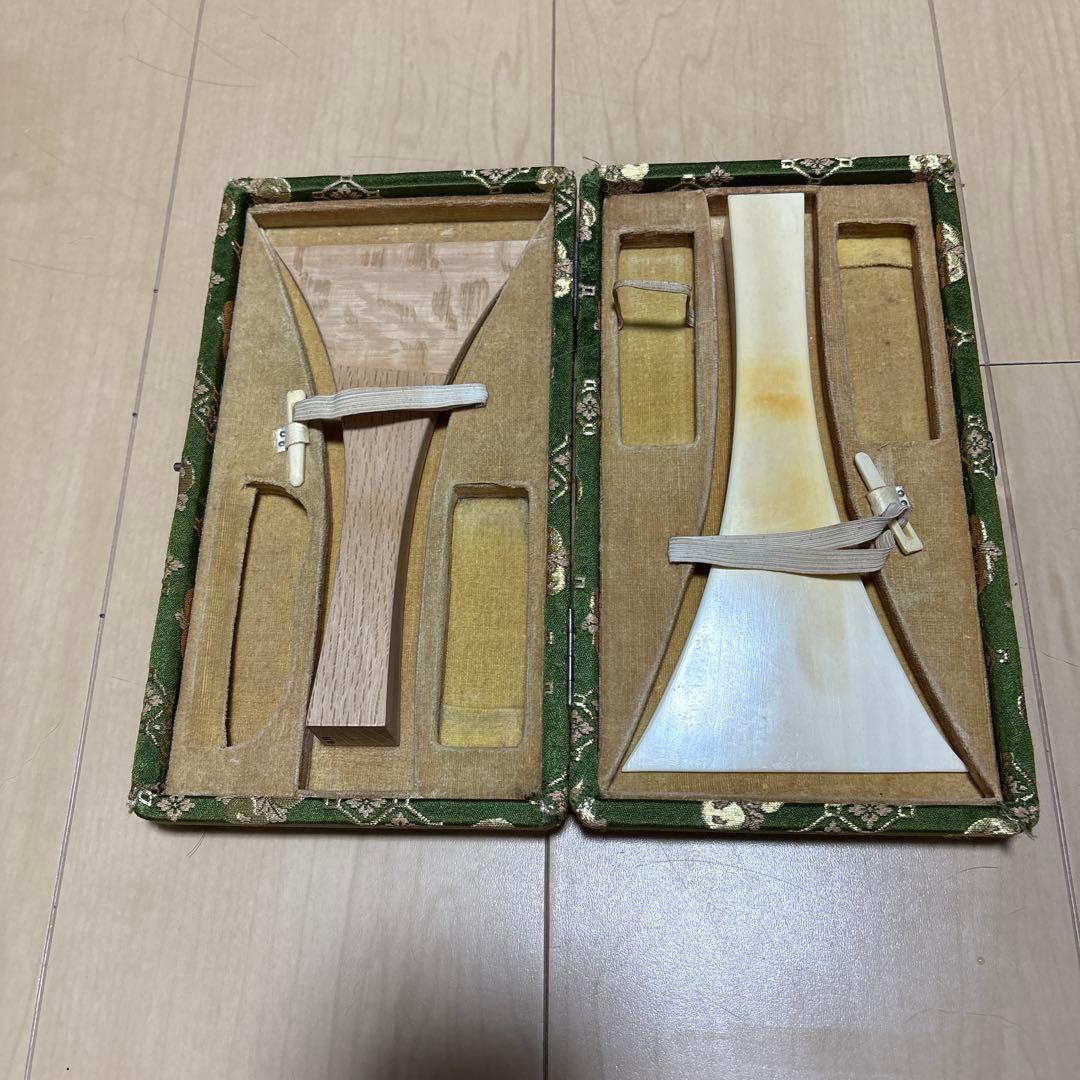 三味線バチ2本と装飾ケースセット
