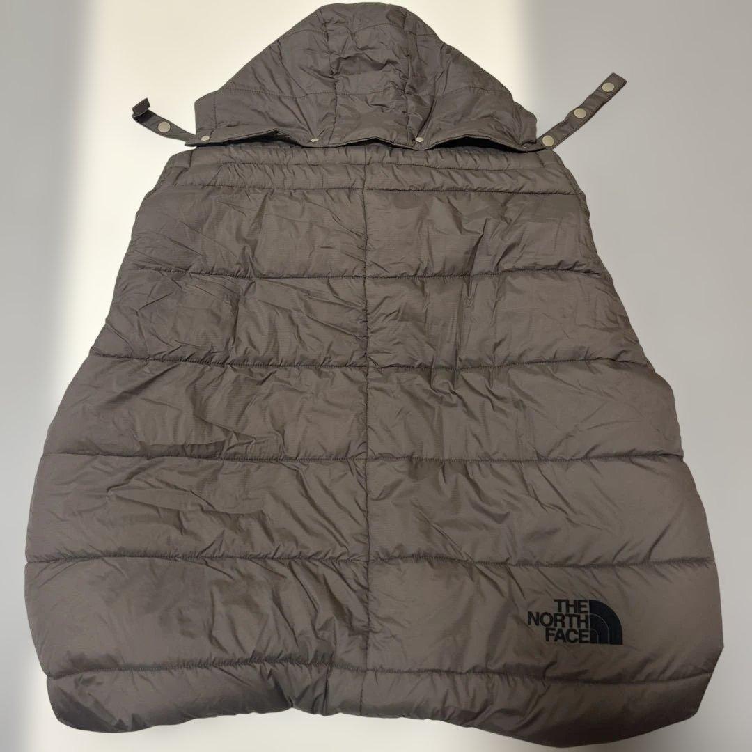 ノースフェイスブランケットケープ　抱っこ紐ケープ　ブラウン　マッシュルーム