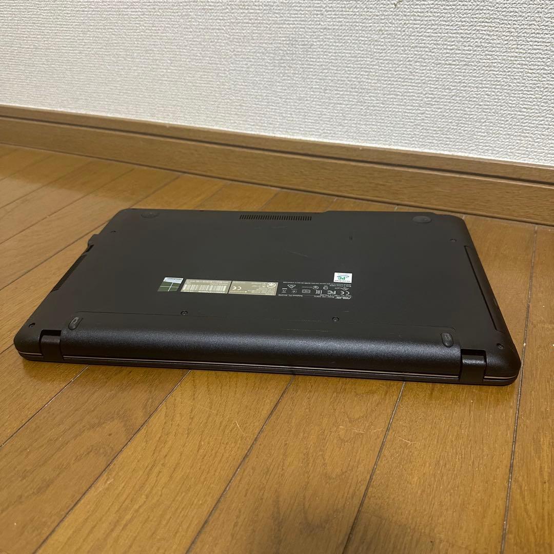 asus Windows11 ノートパソコン　初心者 SSD 初期設定済み　軽量