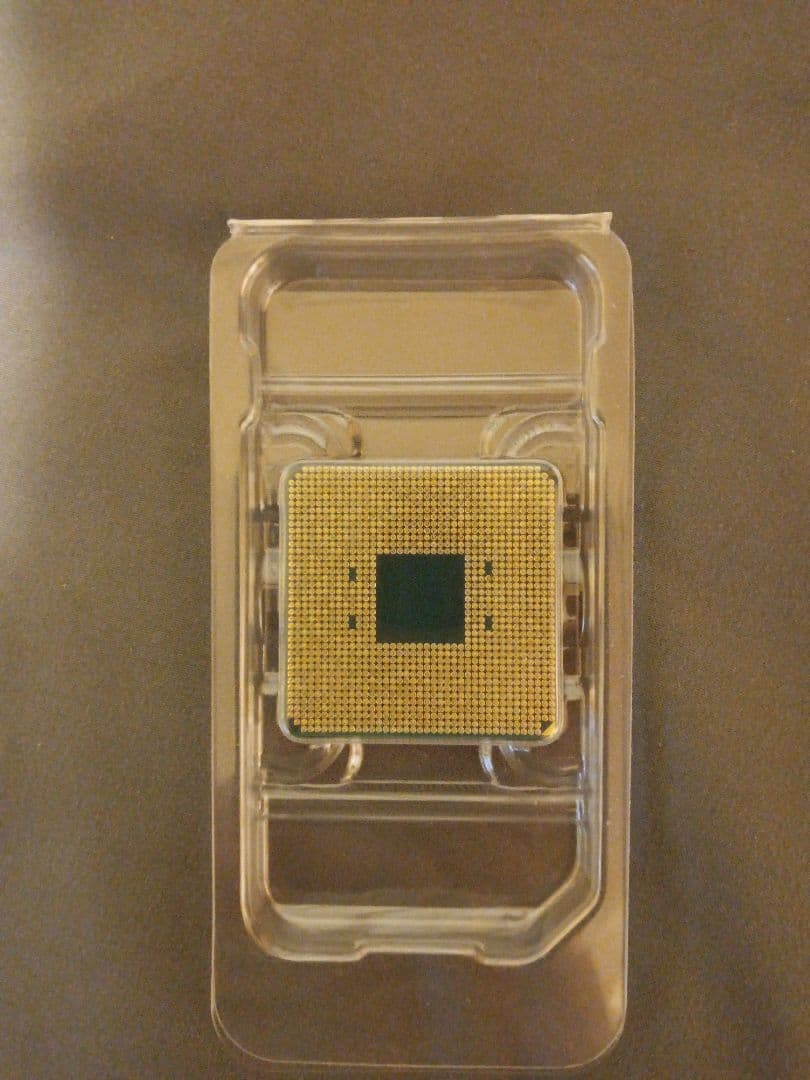 AMD Ryzen 5 5600 本体のみ