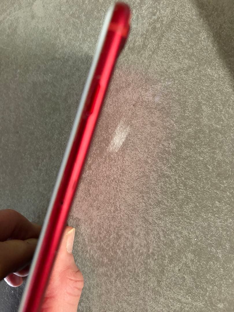 iPhone 7 Plus レッド　美品