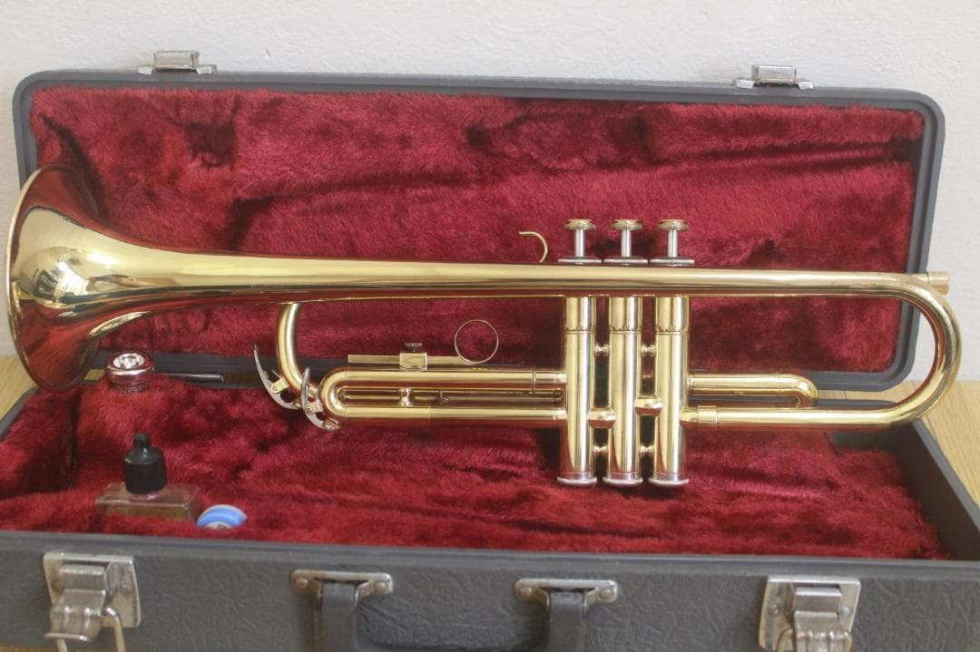 YAMAHAヤマハ トランペット YTR-235 ゴールド