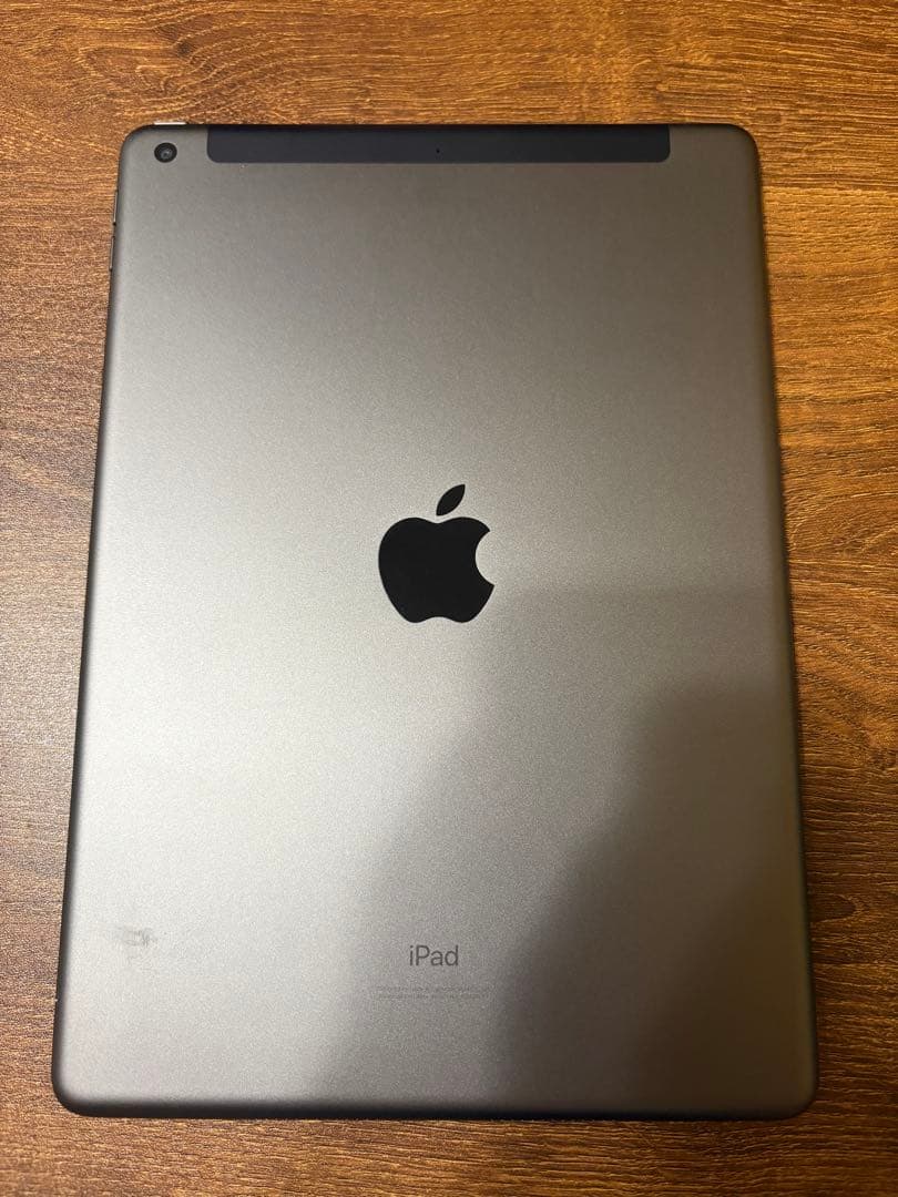 Apple iPad スペースグレー 本体 第7世代