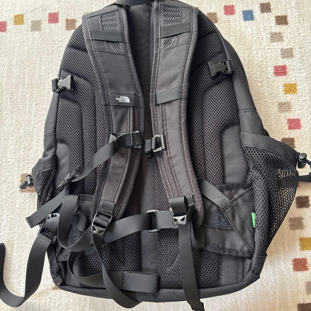 ノースフェイス　韓国　リュック32リットル