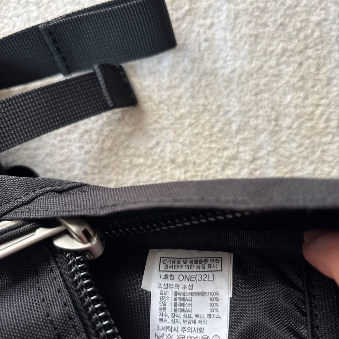 ノースフェイス　韓国　リュック32リットル