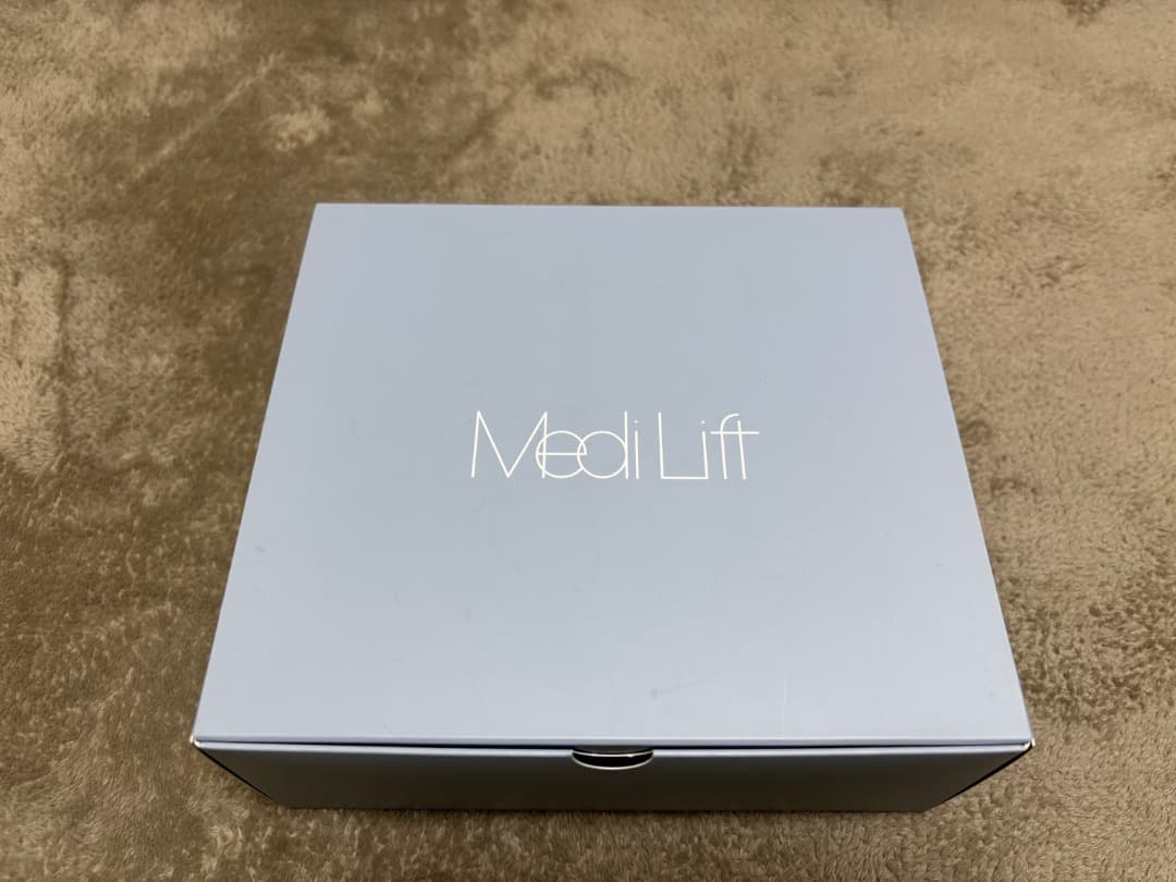 YA-MAN Medi Lift プラス　フェースマスク