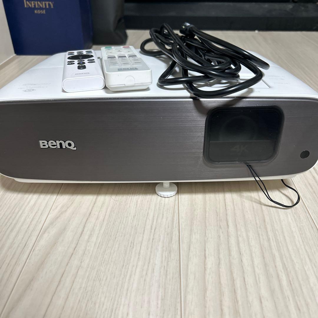 BenQ 4Kプロジェクター 本体 ht3550i