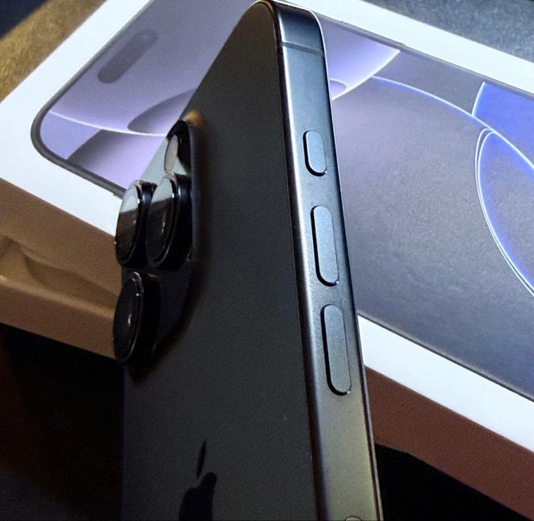✅ほぼ未使用⭐️iPhone 16 Pro 128gbブラック黒❣️ SIMフリー✨