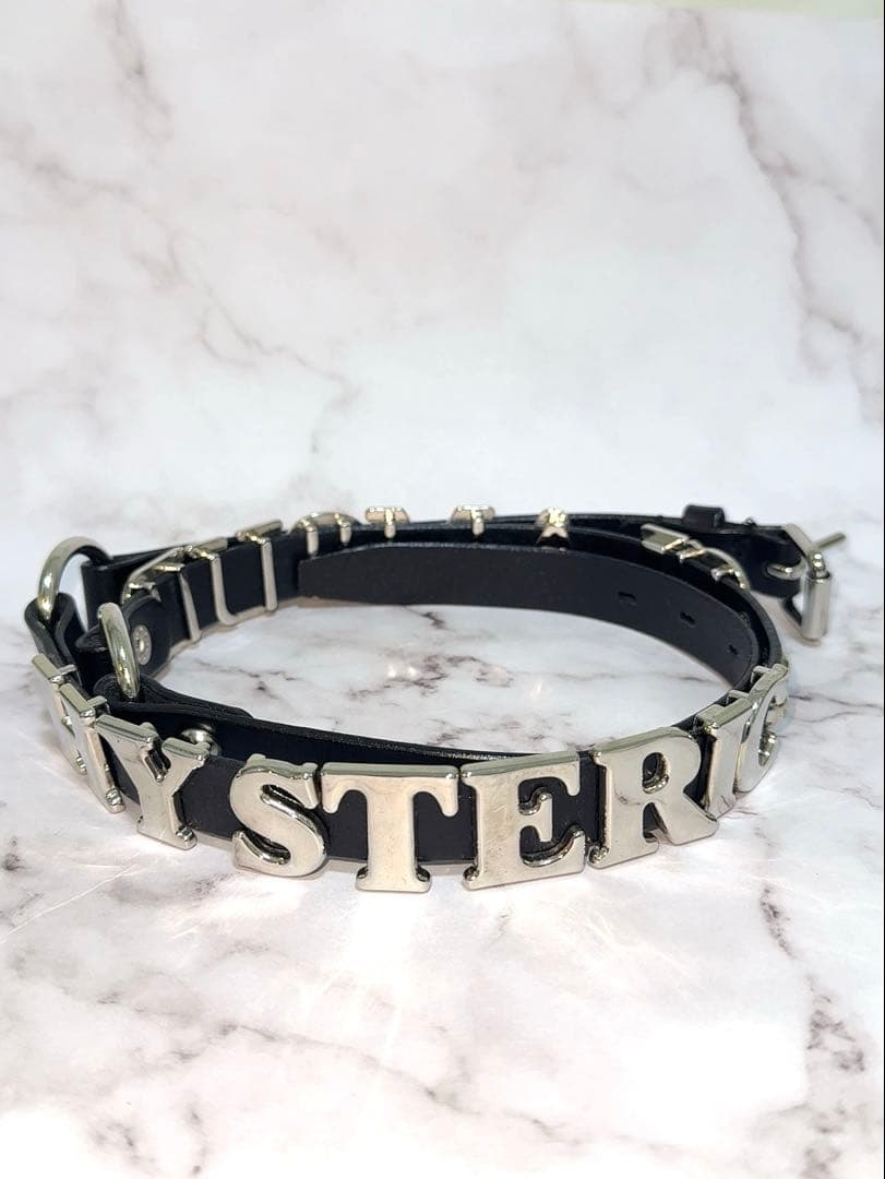 美品【HYSTERIC GLAMOUR】スタッズ＆ロゴ 細レザーベルト