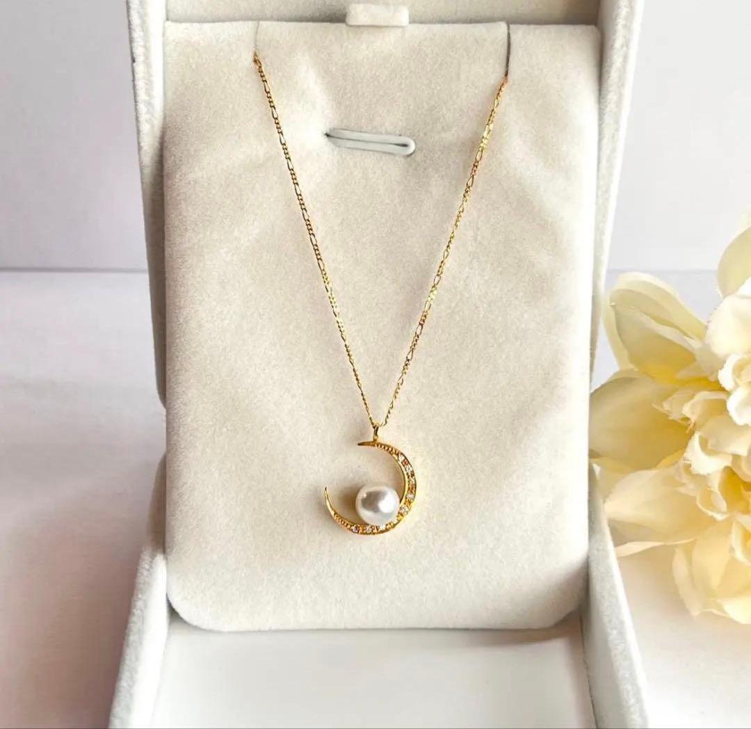 美品♡ ヴァンドーム青山　K18 アコヤパール　ネックレス　ムーン　ダイヤモンド