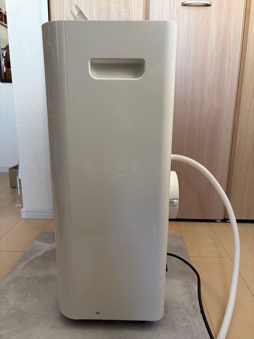 トヨトミ ポータブルエアコン TAD-221W