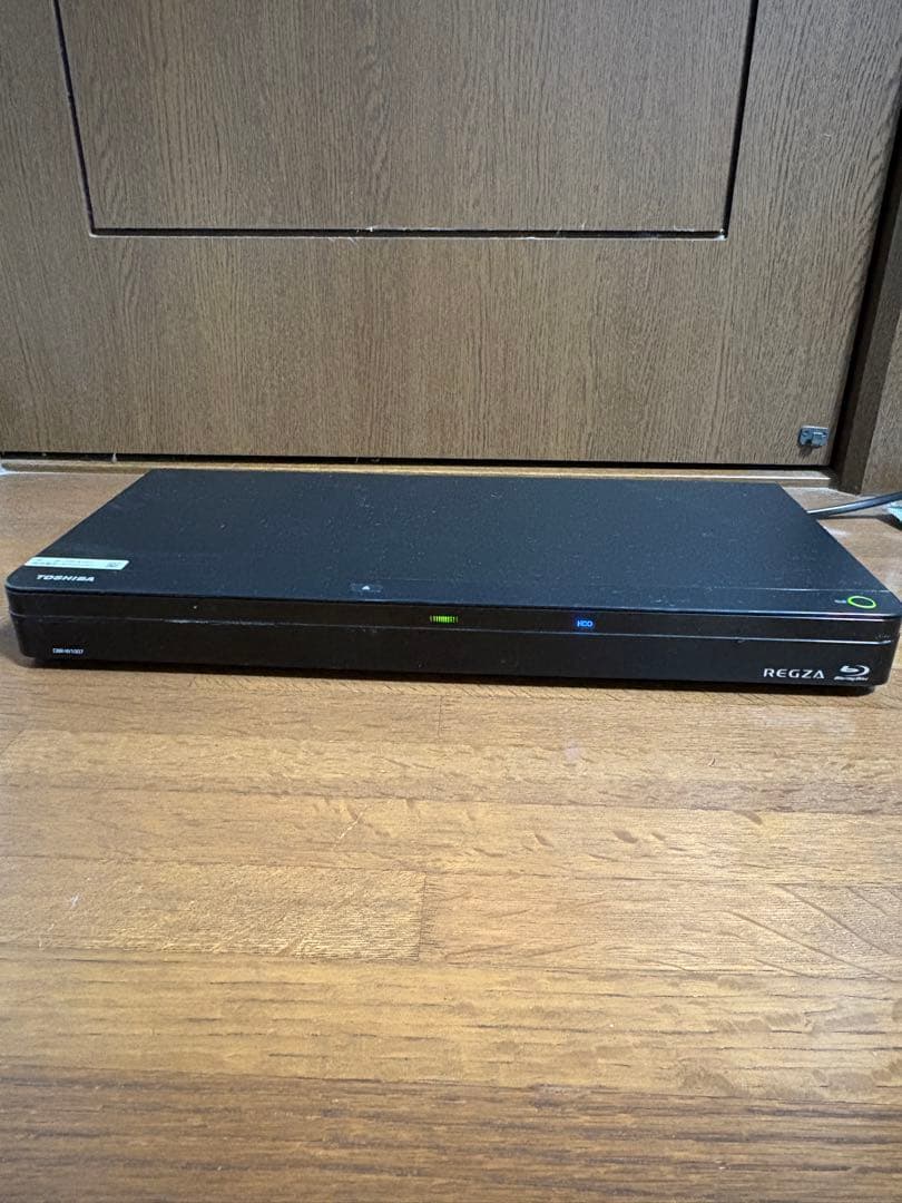 東芝HDD＆ブルーレイディスクレコーダー　DBR-W1007