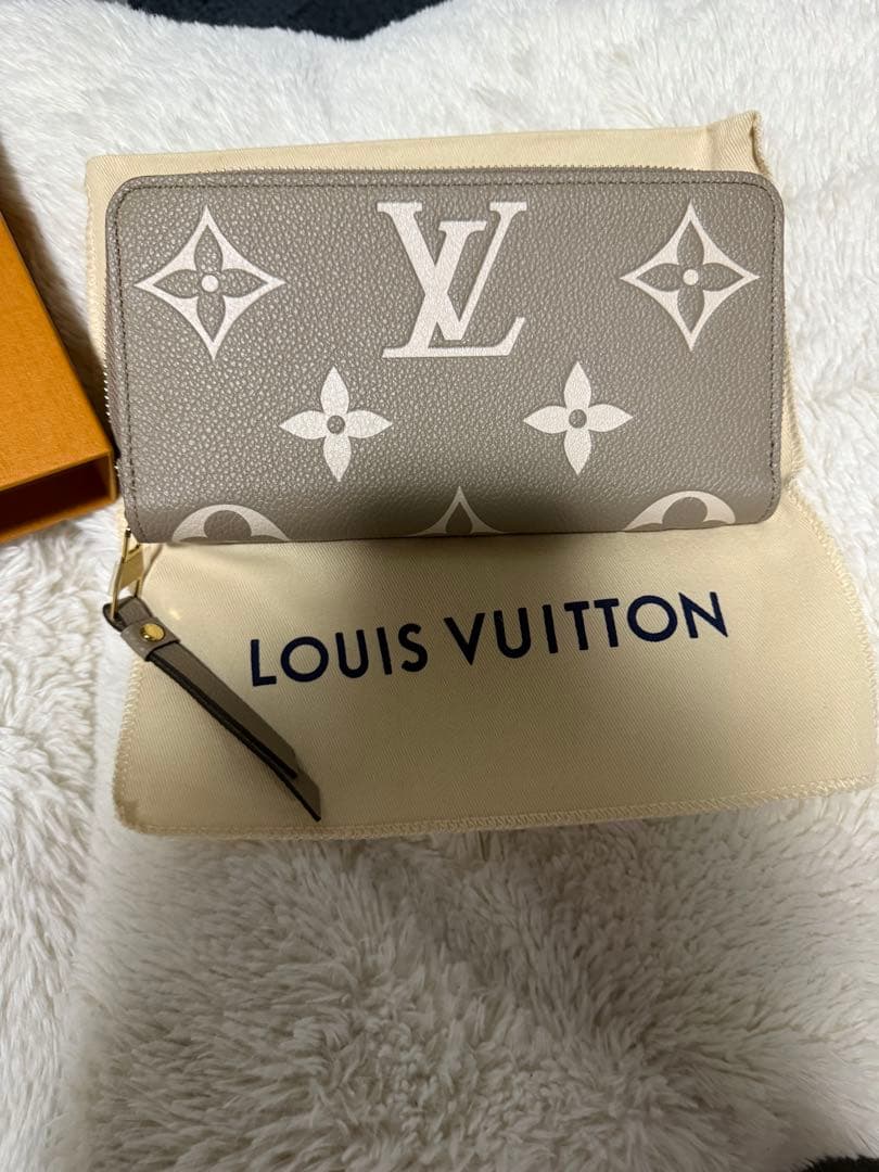 新品未使用LOUIS VUITTON 長財布