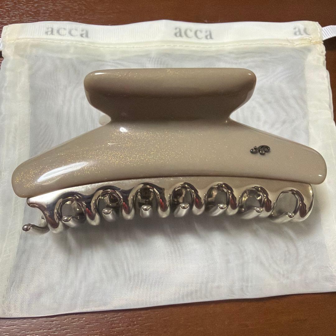 acca アールドゥヴィーヴル Lサイズ　グレージュ　人気色