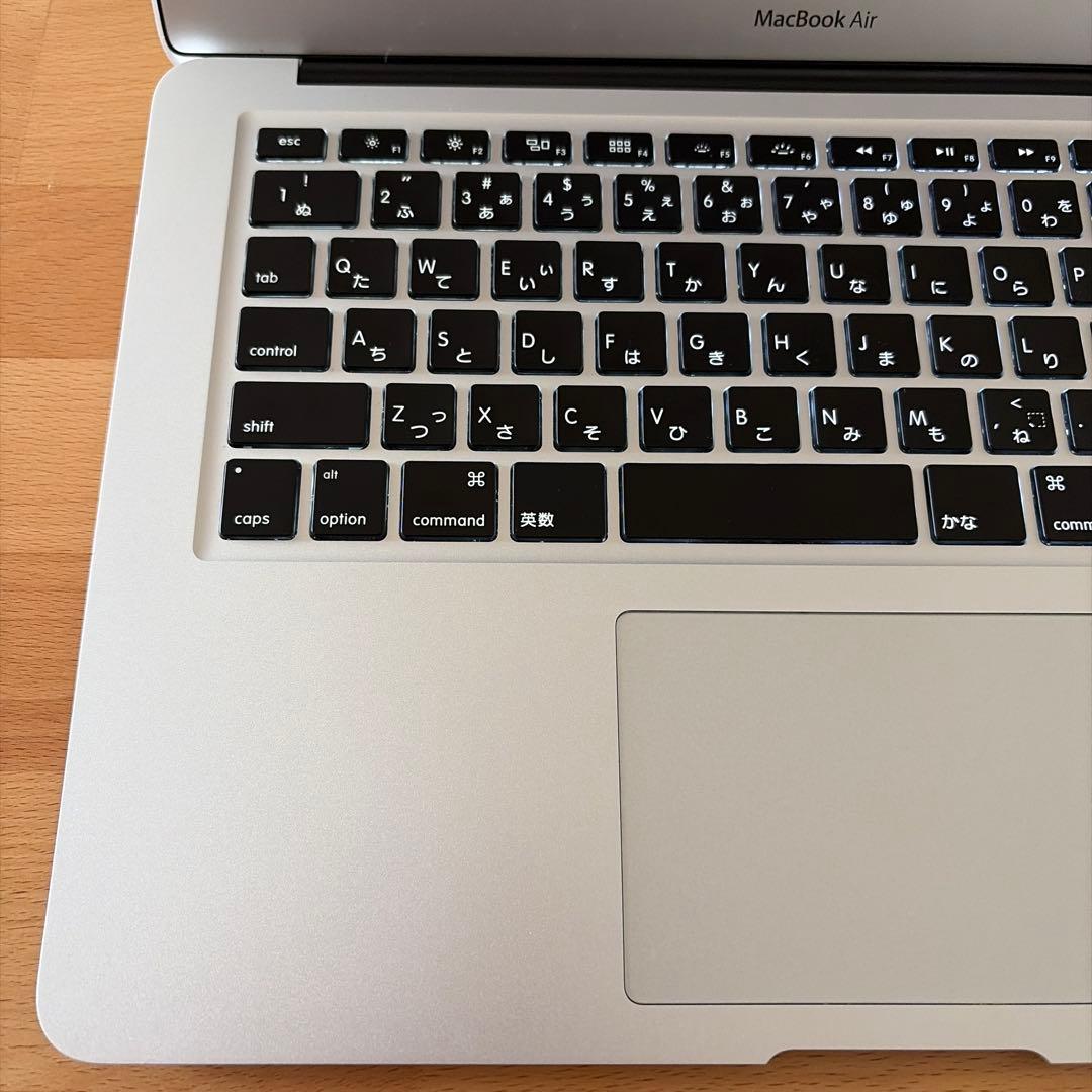 MacBook本体 MacBook Air (13-inch, Early 2014)