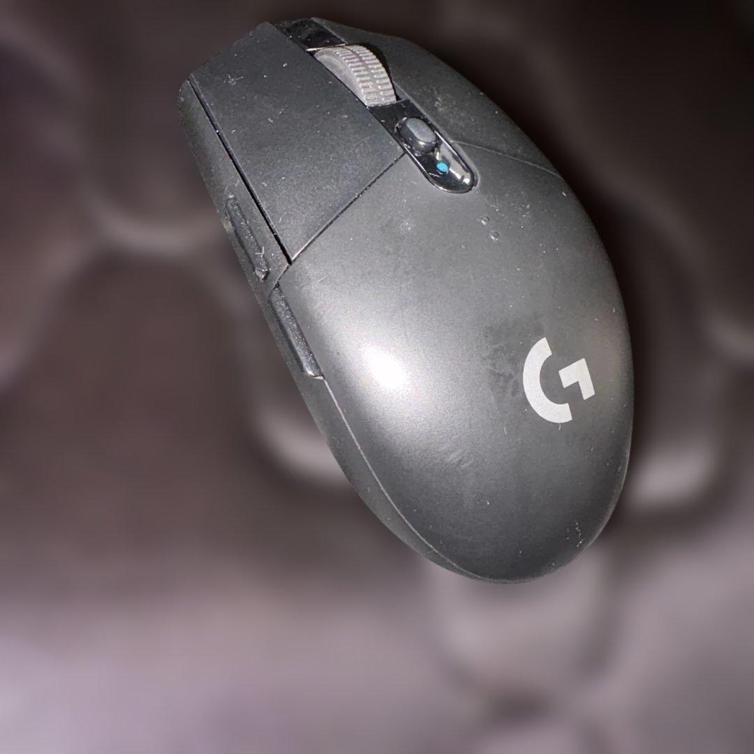 Logicool Proキーボード　Logicool 304マウスセット！！