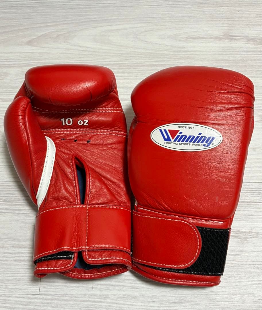 Winning ボクシンググローブ 10 oz レッド