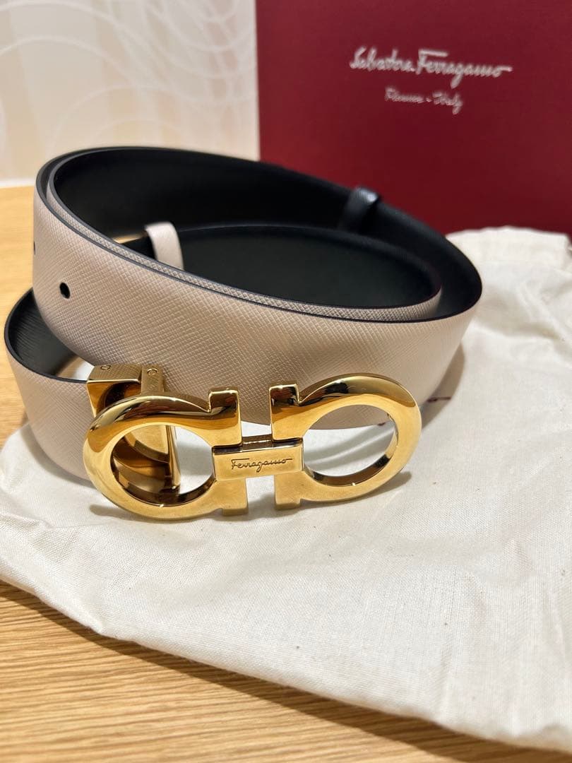 Salvatore Ferragamo レザーベルト　リバーシブル　フェラガモ
